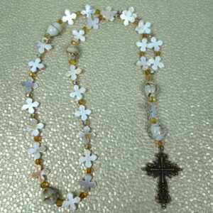 Creamy Shell Crosses Prayer Bead Necklace - Image 3