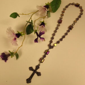 Cloudy Purple Protestant Prayer Bead Set - Image 9